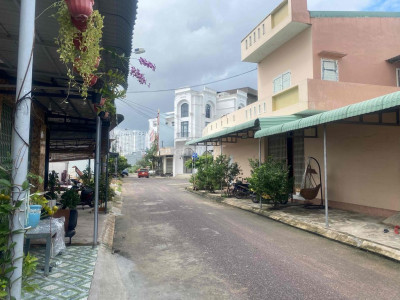 bán nhà phan Thúc Trực Quy Nhơn giá 3 tỷ 2