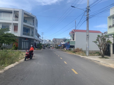 Đất Mặt Tiền Đường Thanh Niên Kẹt Tiền Nên Bán