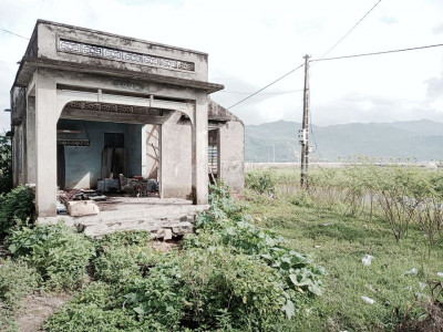 Gia đình tôi bán 400m2 trung tâm thị trấn Cát Tiến