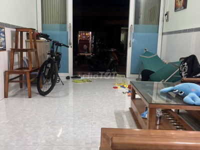 BÁN NHANH NHÀ MẶT TIỀN XÓM TIÊU