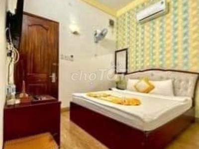 Bán nhà 5 Tầng cách biển 200m giá 34 tỉ