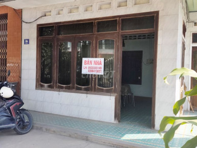 Nhà mặt tiền 100m2, đường 3/2, Phù Cát, Bình Định