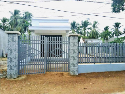 BÁN ĐẤT CÓ NHÀ CẤP 4 MỚI XÂY