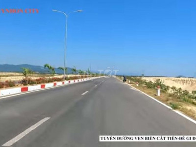 Bán lô đất mặt tiền Cát Tiến gần biển 2 tỉ 450 tr