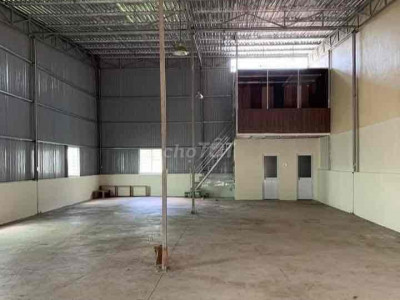 MB làm kho xưởng đường Tây Sơn 10*20m giá rẻ