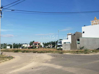 BÁN ĐẤT KHU VIP ĐỘI 9 HÒA CƯ SÁT CHỢ MỚI HƯNG ĐỊNH