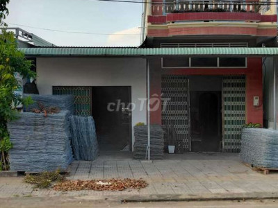 Cho thuê nhà mặt. Tiền sân bay phù cát