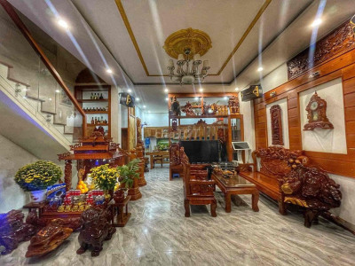 BÁN NHÀ GÓC 2 MẶT TIỀN ĐƯỜNG ĐẶNG TRẦN CÔN . P THỊ