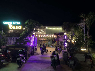 bán quán ROSA. 180m2. giấy tờ đầy đủ.