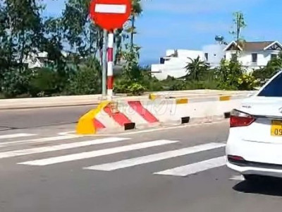 Bán nhà xưởng 12172 m2 ngang 200 m giá 23 tỉ