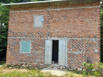 nhà nhỏ hẻm xe hơi ôtô vi vu