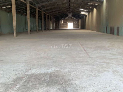 Xưởng 1800m2 dốc ông phật phú tài gần Ngã 4 long mỹ