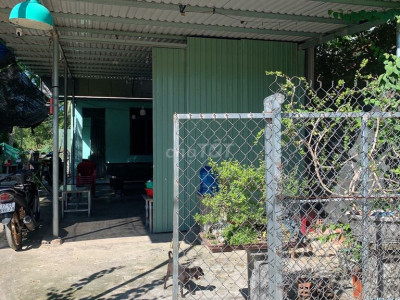 cần bán 2 lô đất 1 lô 60m vuông ( ngang 5m) 1 lô 60m vuông (ngang 4m)