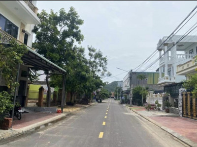 bán 3 lô liền kề chợ phước sơn, ngang 22m5