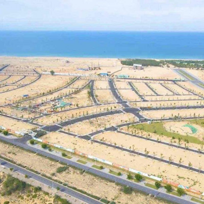 Cần tiền bán gấp nền đất ven biển đối diện trường