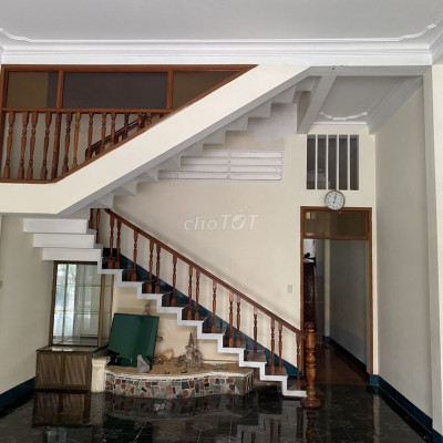 Nhà nguyên căn mặt tiền đường Nguyễn Trung Trực