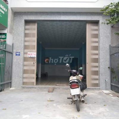 Cho thuê nhà mặt đường QL1A Diêu Trì