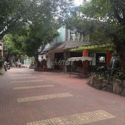 Cho thuê mặt tiền nhà hàng , cafe 3000m2 mặt tiền