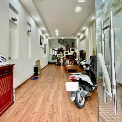 CHO THUÊ NHÀ GẦN NGÃ TƯ TRẦN HƯNG ĐẠO