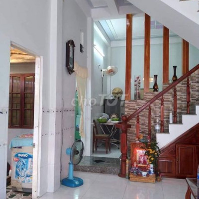 Cho thuê nhà 2 tầng hẻm Xuân Diệu giá 4 triệu