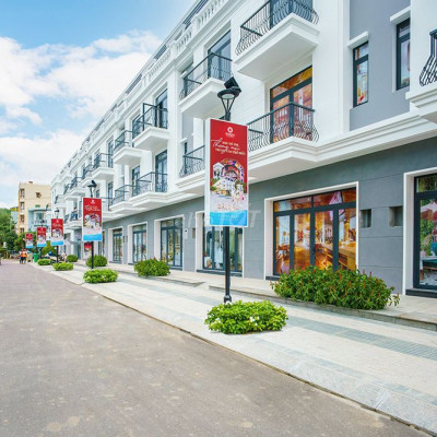 Nhà phố 1 trệt 3 lầugiá chỉ 4,8 tỷ/căn