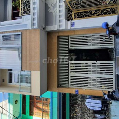 Chính chủ cần bán gấp nhà 1 trệt 3 lầu quy nhơn