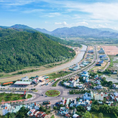 Mua 1 mặt tiền - Tặng 1 mặt tiền! tại Regal Dragon