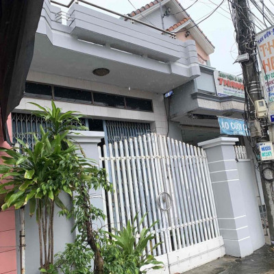 bán nhà trên quốc lộ 1A cách chợ cầu bà di 500m