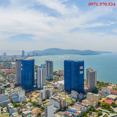 Căn hộ view trực diện biển bàn giao full nội thất.