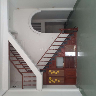 Cho thuê nhà 3 tầng mặt tiền Thanh Niên Quy Nhơn