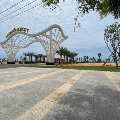 CHÍNH CHỦ BÁN LÔ GÓC MẶT TIỀN TUYỆT PHẨM PK4