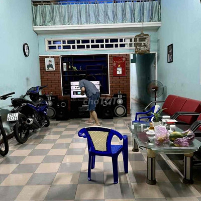 Bán nhà 68,2m2 đường Trần Quốc Toản giá 2ty200