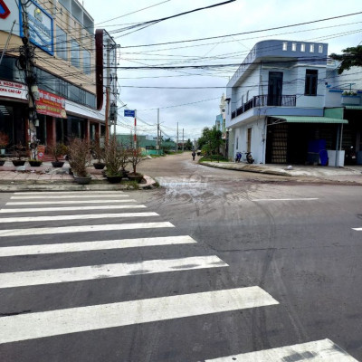 Lô góc siêu đẹp 142m2(2ty1)DIÊU TRÌ, đường TRẦN BÁ