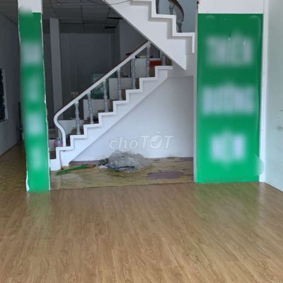 Nhà 2 tầng mặt tiền Nguyễn Thái Học