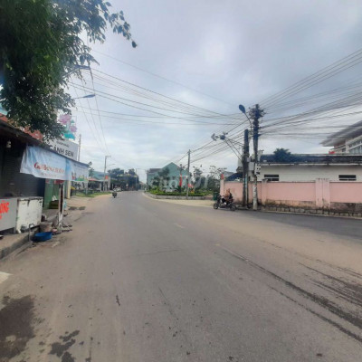 Ngộp bank đất giá rẻ