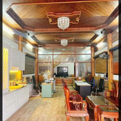 Bán nhà 3 tầng mặt tiền Trần Hưng Đạo giá 8,2 tỉ