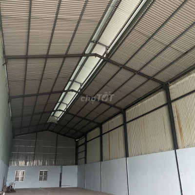 Cho thuê xưởngđường NguyễnHuệ Phước lộc 400m2 N10m