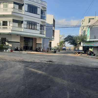 Bán lô đất đẹp ôm cua góc thành phố Quy Nhơn