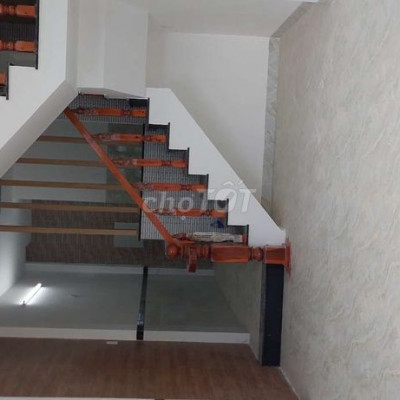 Bán nhà 2 tầng mặt tiền mặt tiền Trần Đại Nghĩa