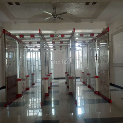 Nhà 3 tầng trống suốt 7x25 phố TM Phan Bội Châu QN