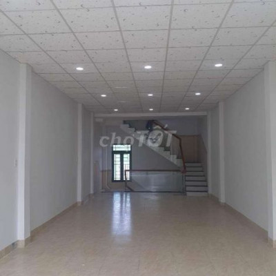 Nhà 1 trệt 1 lững 2 lầu trống  phố TM Tăng Bạt Hổ