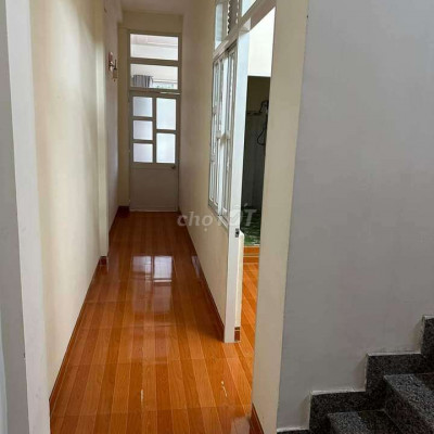 Cho thuê nhà nguyên căn 4 tầng mới MT Tây Sơn