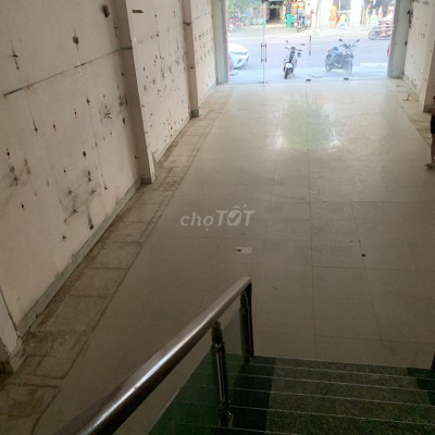 Cho thuê nhà mặt tiền Lê Hồng Phong 110m2 N6,2m