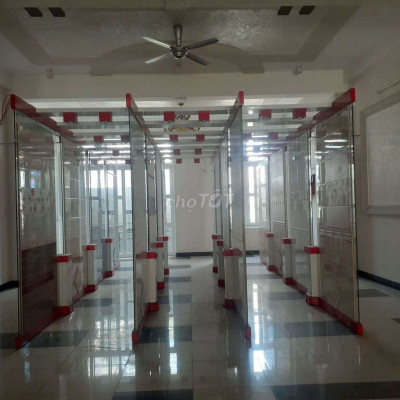 Cho thuê nhà 3 tầng trống 7x25 MT Phan Bội Châu