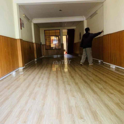 Nhà mặt tiền Vũ Bảo 4*25m thuận tiện KD