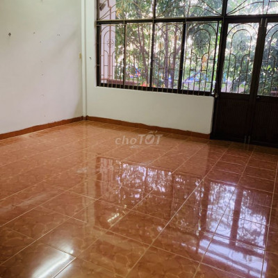 Nhà  kinh doanh đường Nguyễn Thị Định 80m2 2 lầu