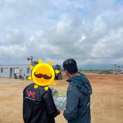 Cc bán lô 2MT 117m2 giá Sốc nhất khu Siêu Thị Go