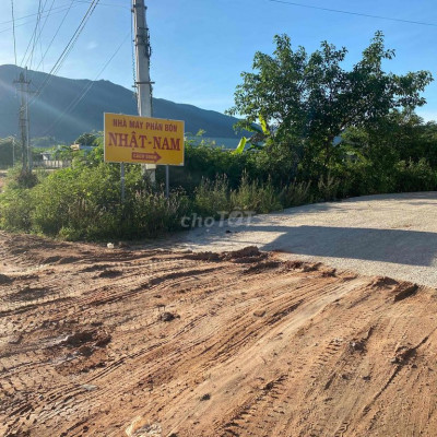 bán lô đất giấy viết tay 900m phường bùi thị xuân