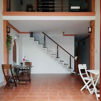 Nhà khu bến xe 2PN đẹp mát sạch sẽ oto 6tr