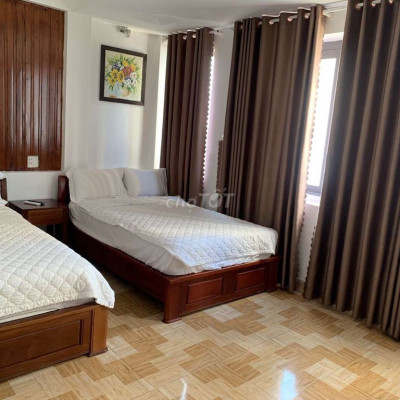 Cho thuê nhà 6 tầng 17p làm khách sạn View Biển